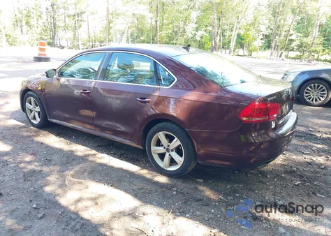 2013 Volkswagen Passat 2.5L Se from USA, damaged, VIN 1VWBP7A39DC034137